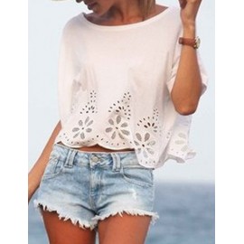 Sweet Floral Cutwork Scallop Hem Chiffon Tee in White